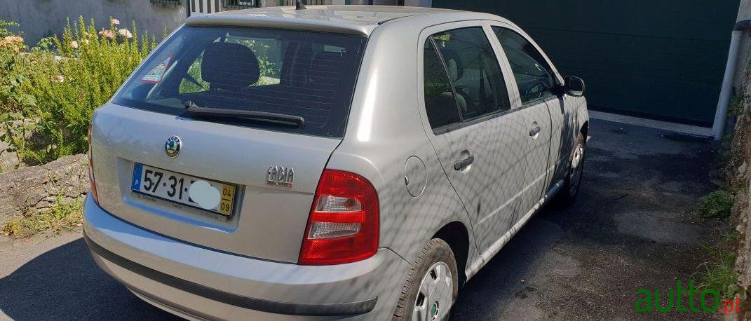 2004' Skoda Fabia photo #2