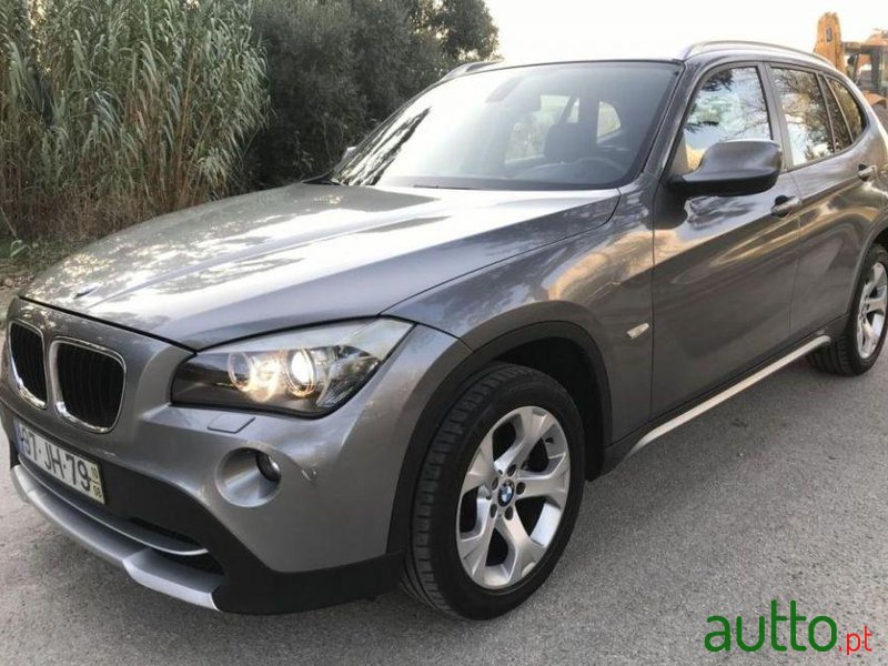 2010' BMW X1 18 D Sdrive photo #2