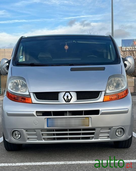 2004' Renault Trafic photo #5