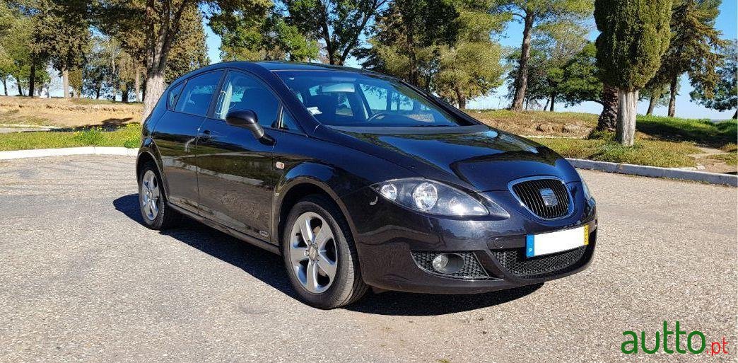 2009' SEAT Leon 1.9 Tdi Sport photo #2