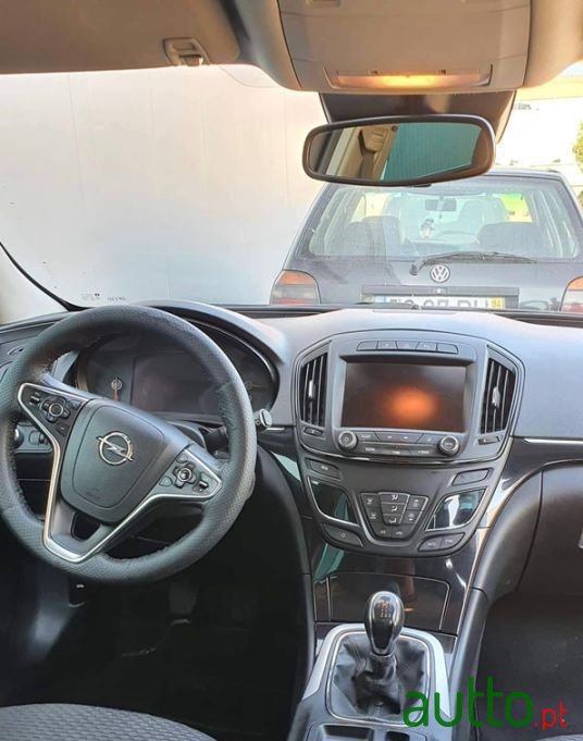 2014' Opel Insignia Sports Tourer photo #4