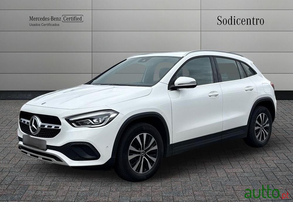 2021' Mercedes-Benz Classe Gla D Style photo #1