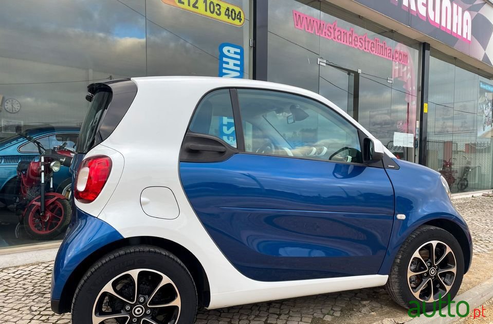 2014' Smart Fortwo photo #2