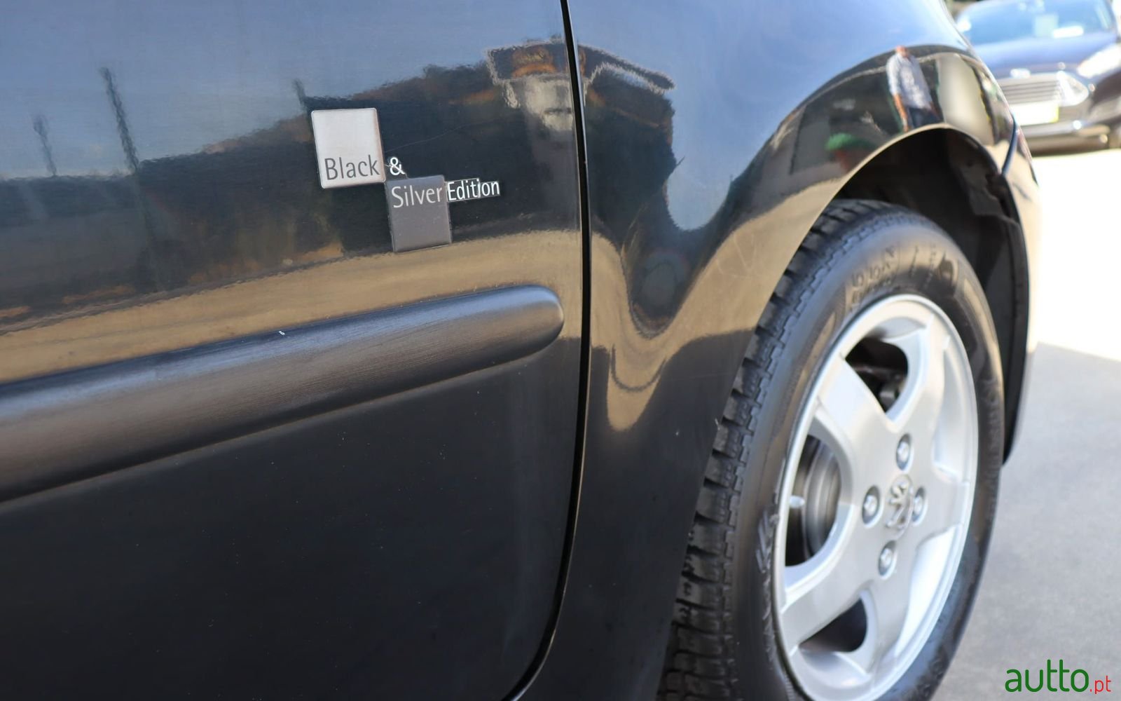 2011' Peugeot 107 photo #4