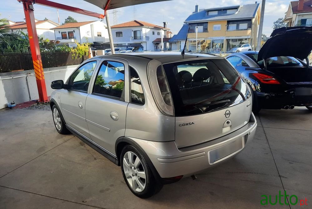 2006' Opel Corsa photo #4
