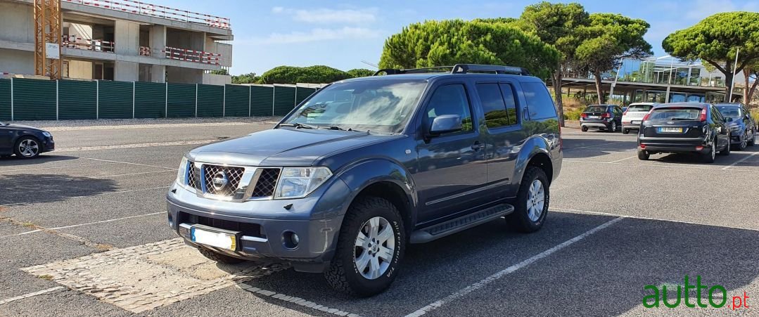 2007' Nissan Pathfinder photo #3