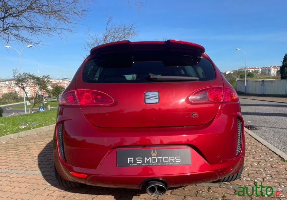 2008' SEAT Leon photo #4