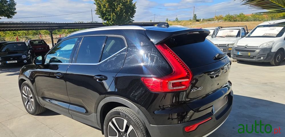 2020' Volvo Xc 40 photo #4