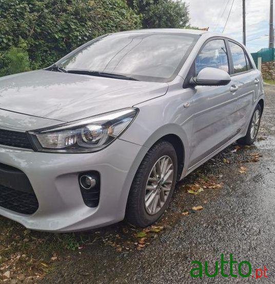 2017' Kia Rio photo #1