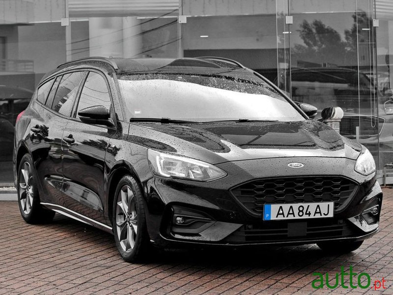 2020' Ford Focus Sw photo #1