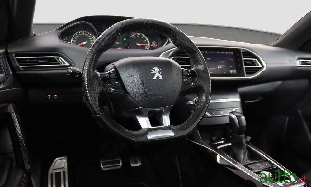 2016' Peugeot 308 photo #4