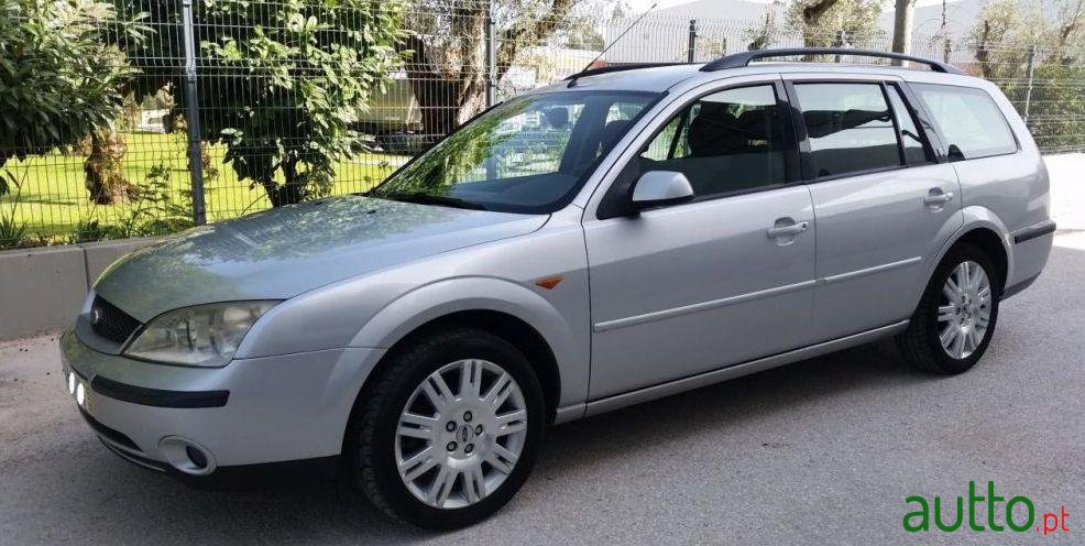 2002' Ford Mondeo Sw photo #2