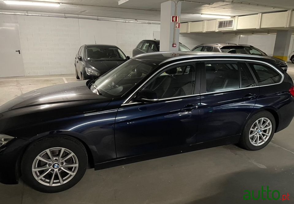 2017' BMW 320 photo #4