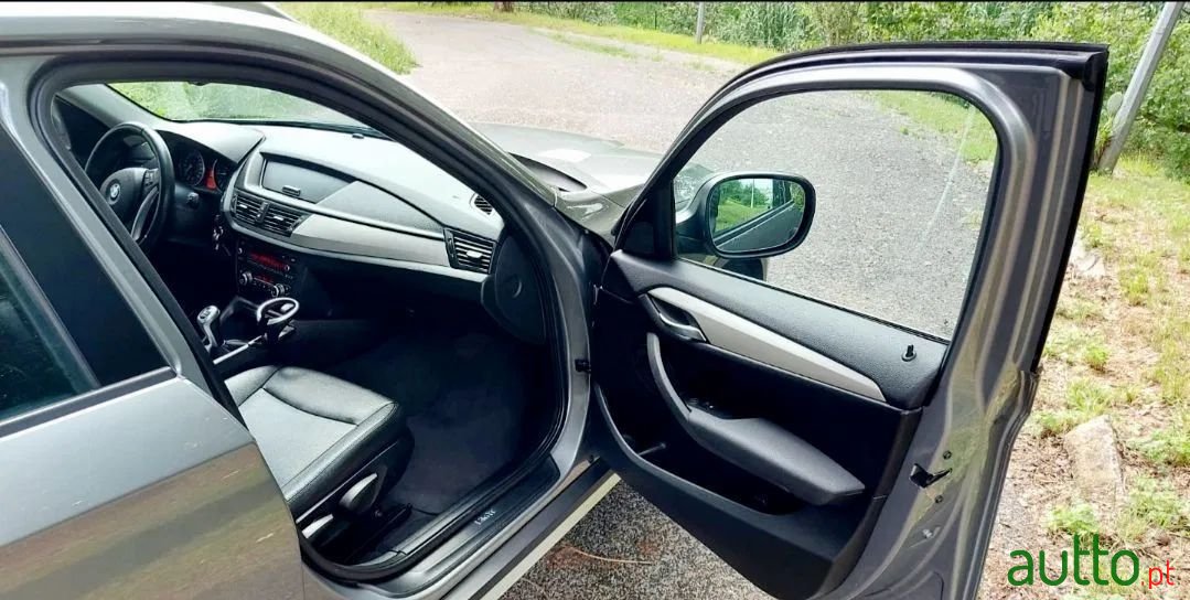 2010' BMW X1 photo #4