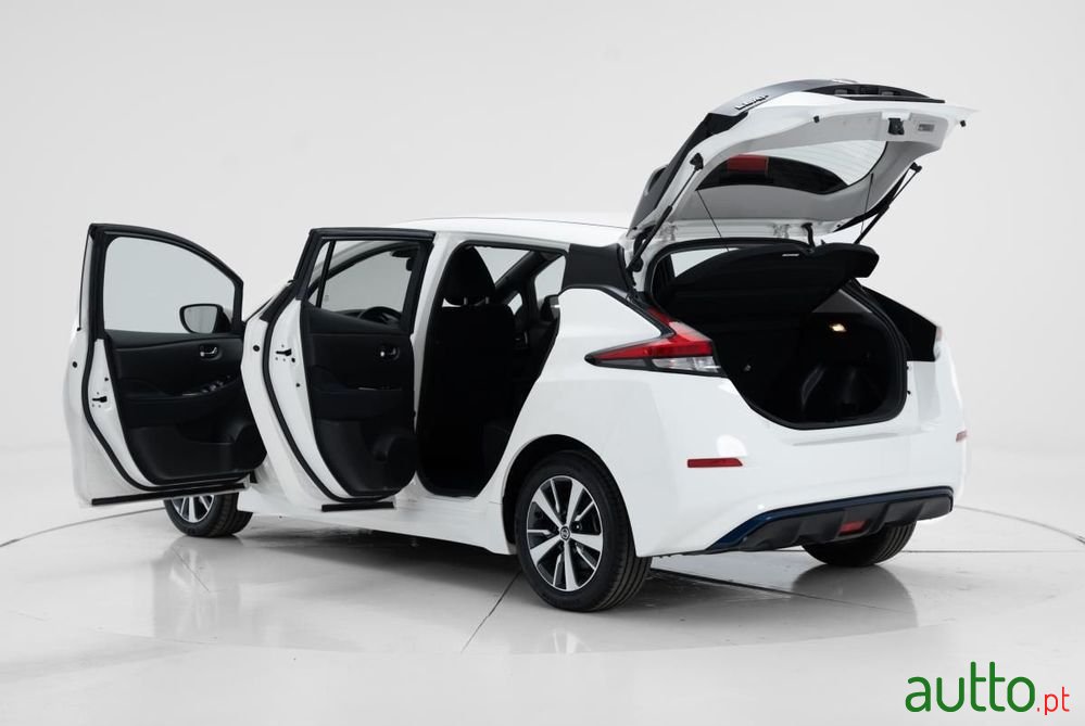 2019' Nissan Leaf Acenta photo #4