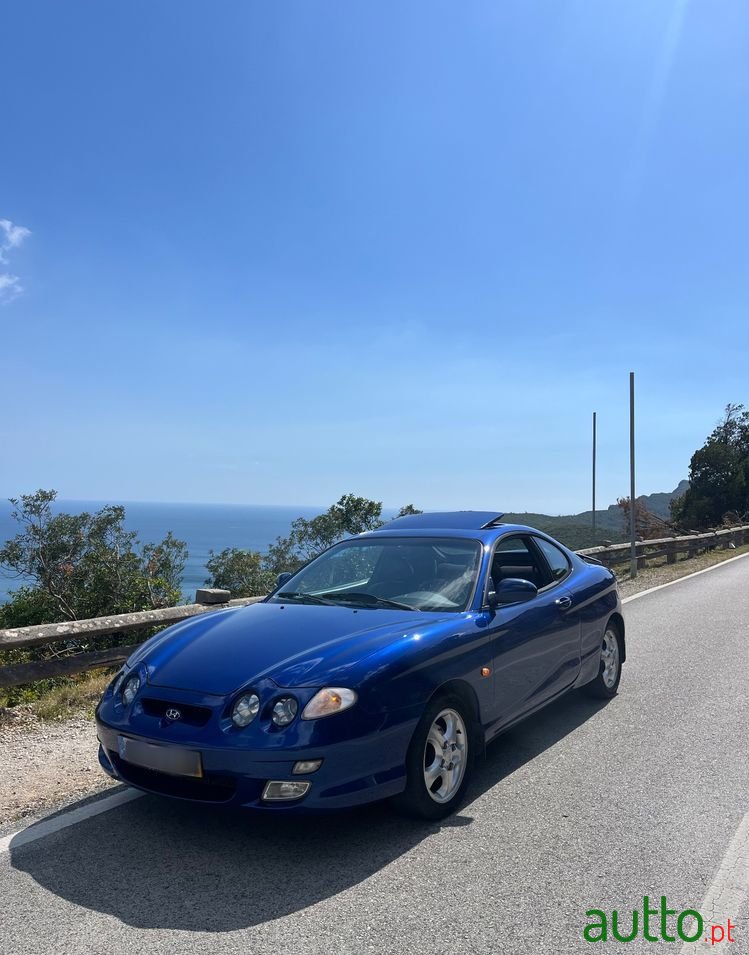 2000' Hyundai Coupe 1.6 16V Fx photo #2