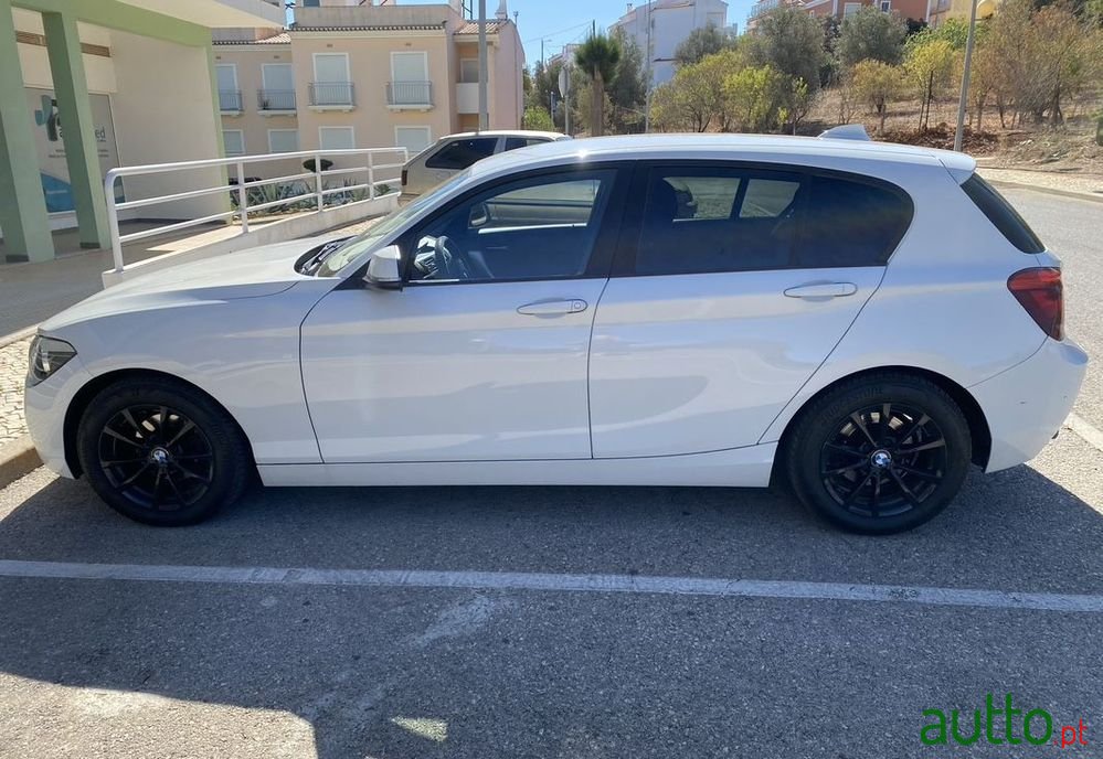 2012' BMW 116 D Efficientdynamics photo #4