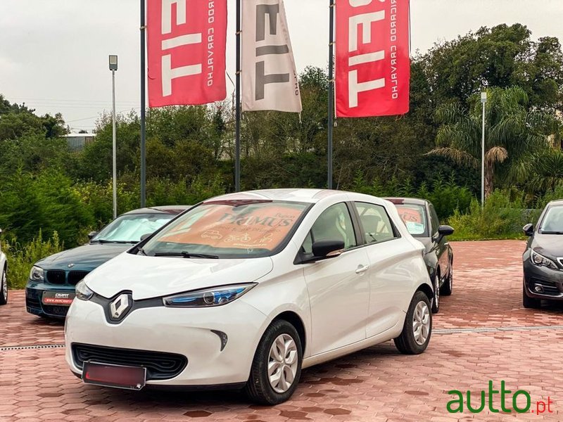 2019' Renault Zoe photo #1