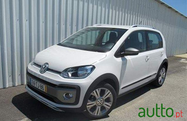 2017' Volkswagen Up photo #2