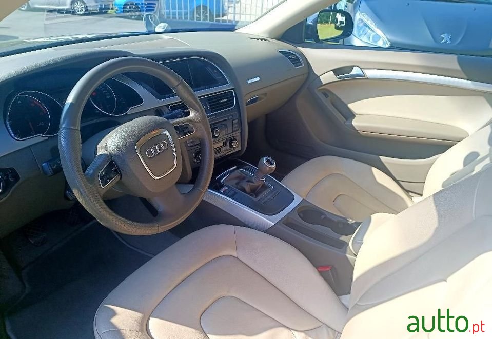 2009' Audi A5 photo #5