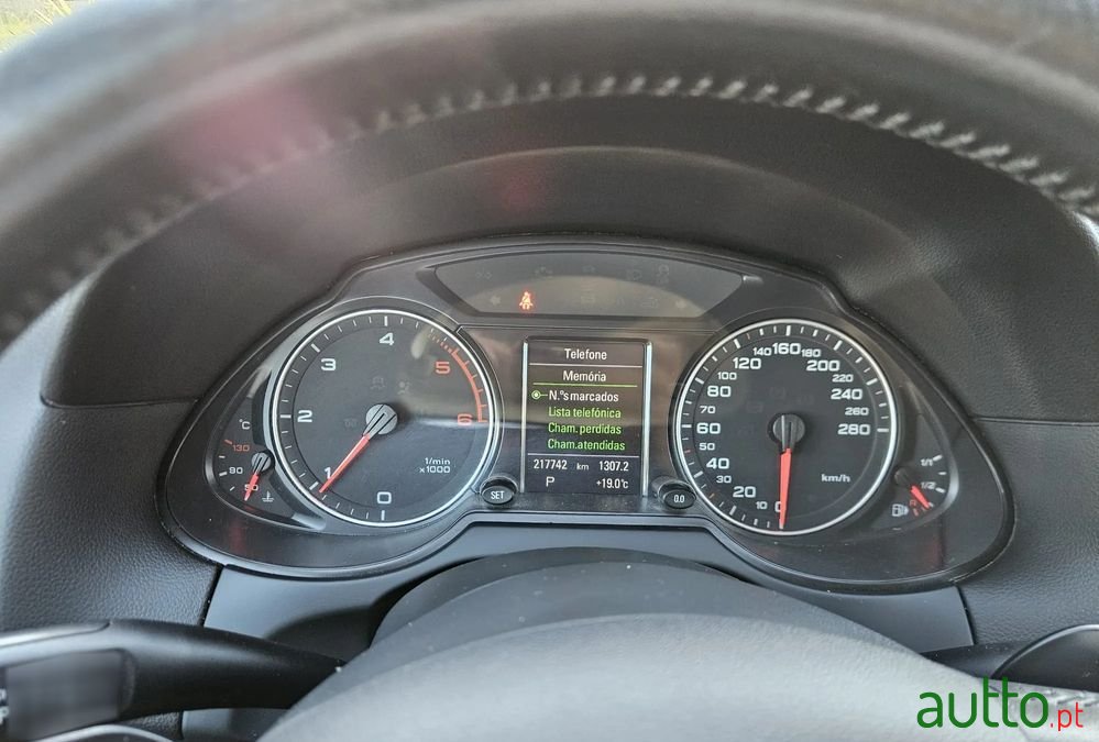 2009' Audi Q5 2.0 Tdi S-Tronic photo #4