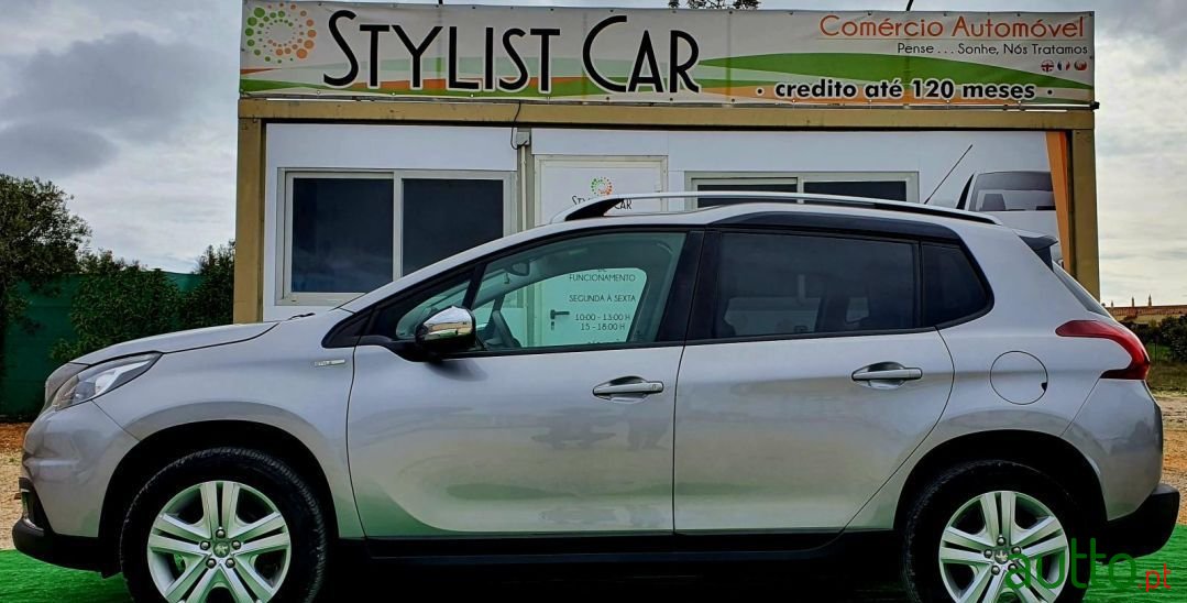 2018' Peugeot 2008 photo #3