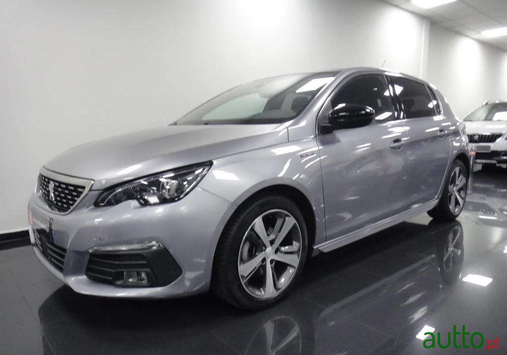 2020' Peugeot 308 Puretech photo #1