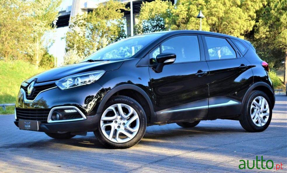 2013' Renault Captur photo #2