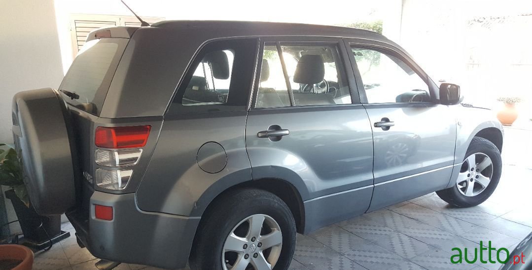 2006' Suzuki Grand Vitara photo #1