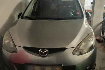 2010' Mazda 2