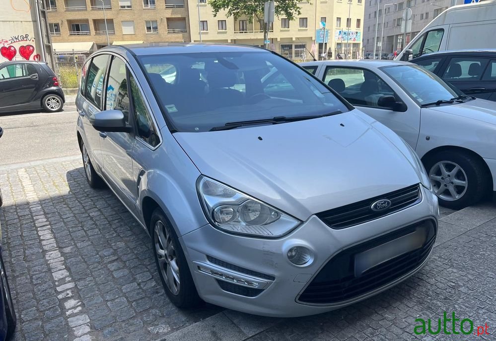 2010' Ford S-Max 2.0 Tdci Titanium 7L photo #1