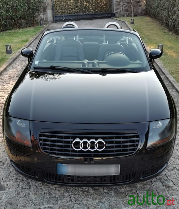 2002' Audi TT Roadster photo #2