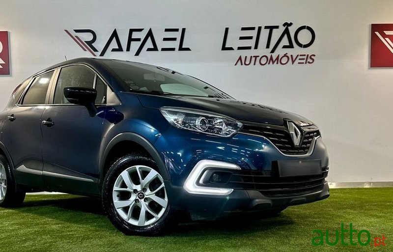 2019' Renault Captur 0.9 Tce Exclusive photo #3