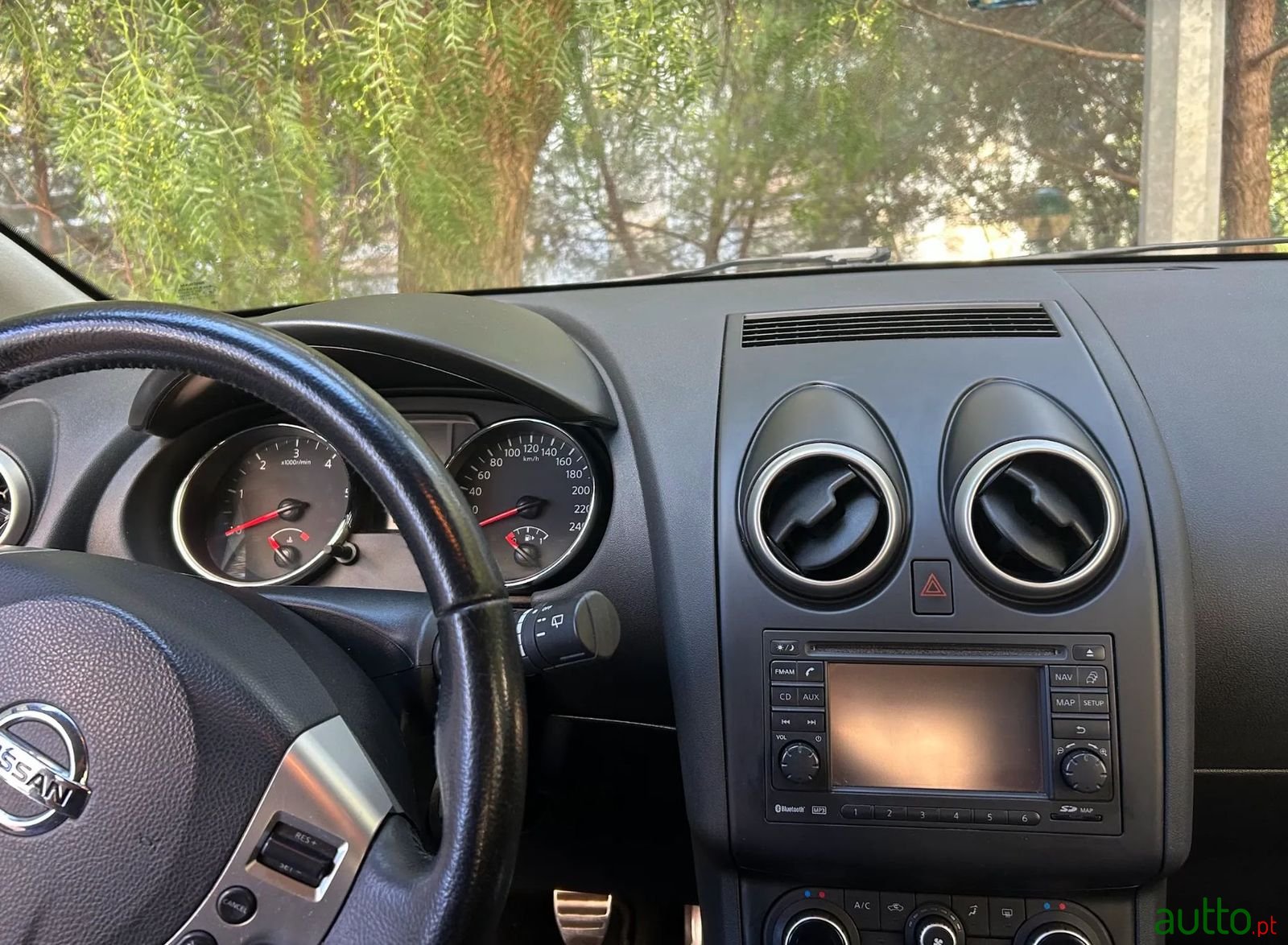 2012' Nissan Qashqai photo #5