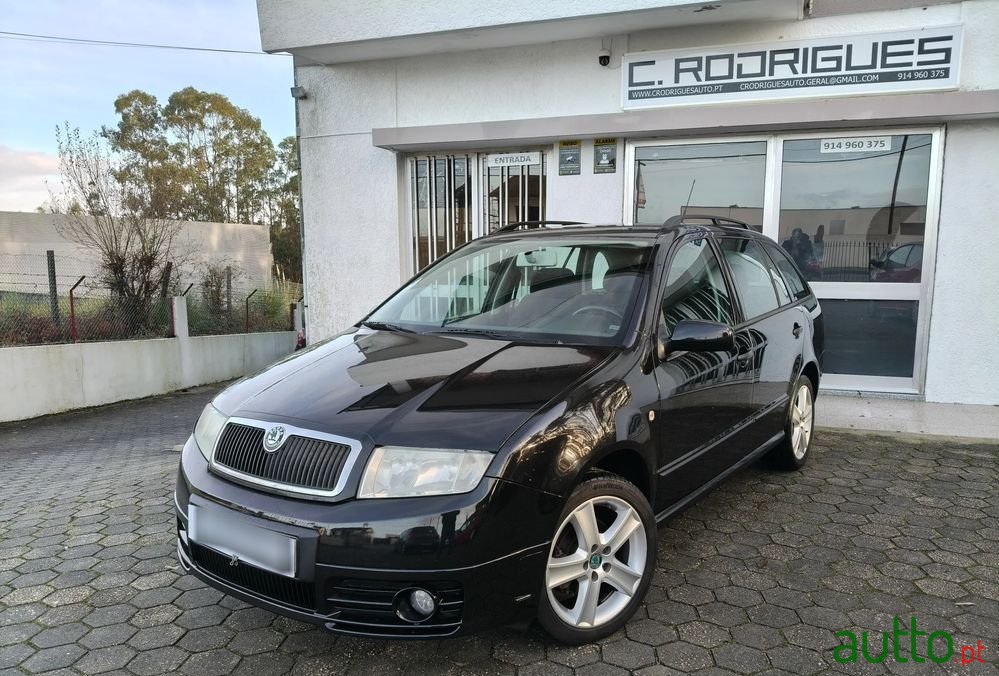 2007' Skoda Fabia Break photo #1