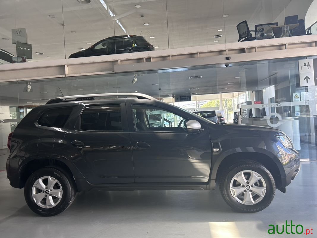 2021' Dacia Duster photo #4
