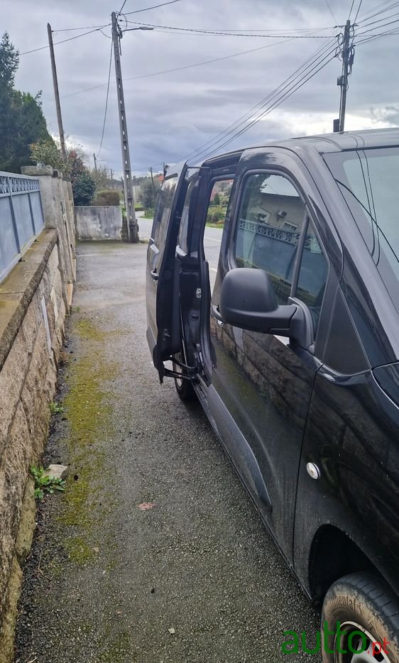 2021' Opel Combo photo #4