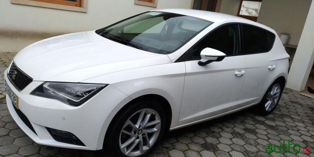 2013' SEAT Leon Style 1.6 Tdi  105Cv photo #1