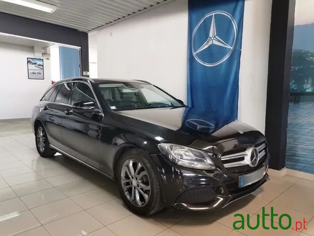 2016' Mercedes-Benz C-200 photo #1