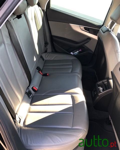 2016' Audi A4 Avant photo #4