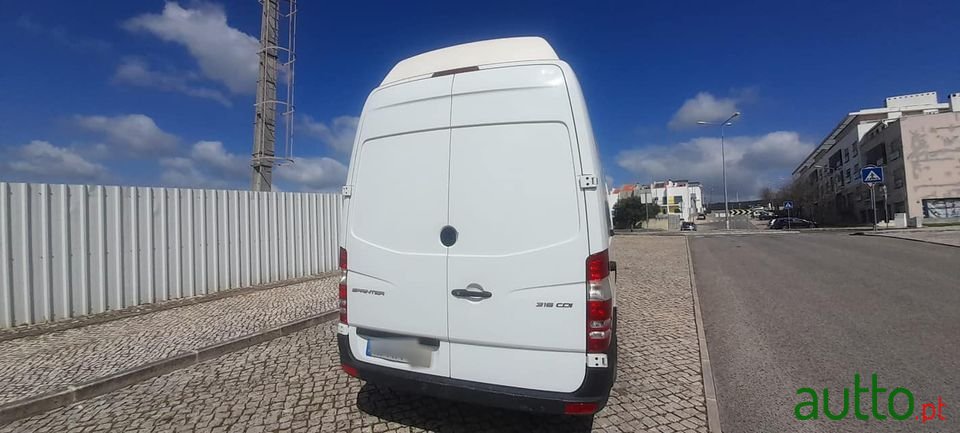 2016' Mercedes-Benz Sprinter photo #3