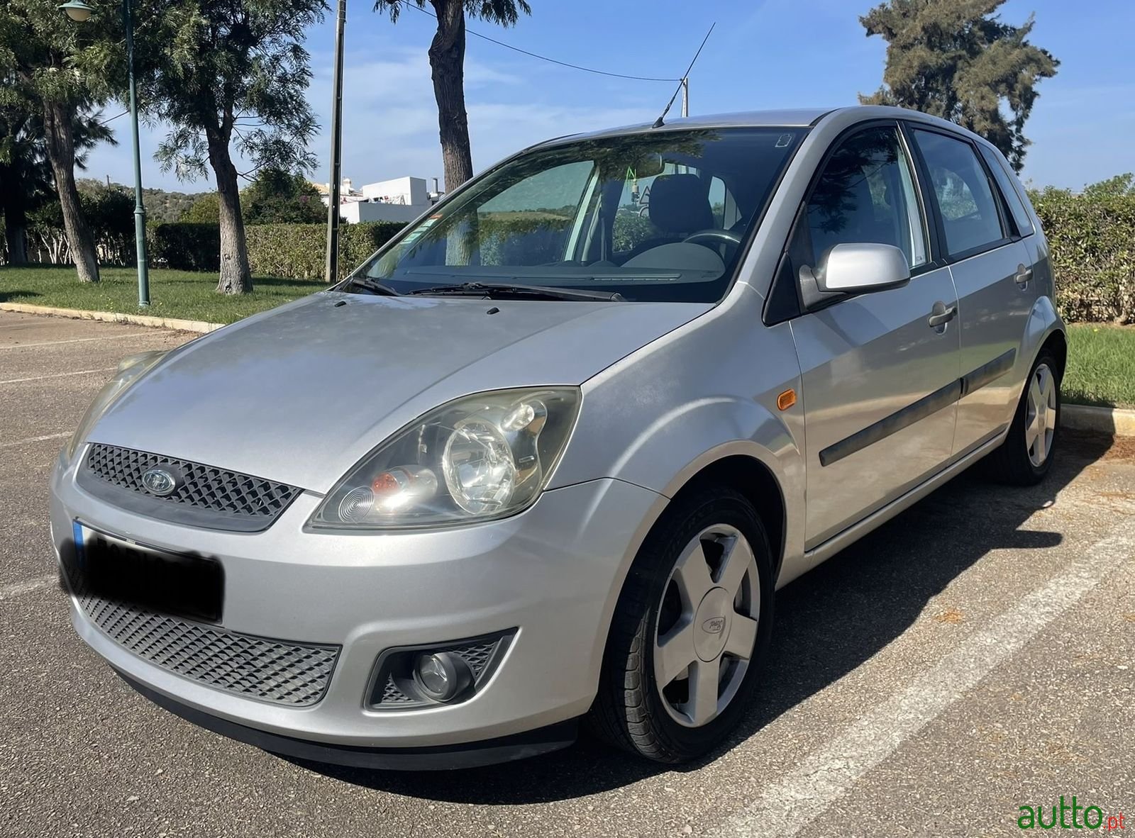 2006' Ford Fiesta photo #1