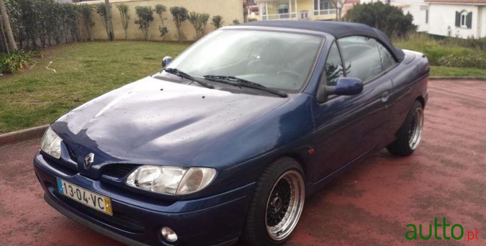 1998' Renault Megane 2.0 16V photo #1
