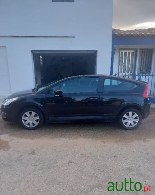 2010' Citroen C4 photo #4