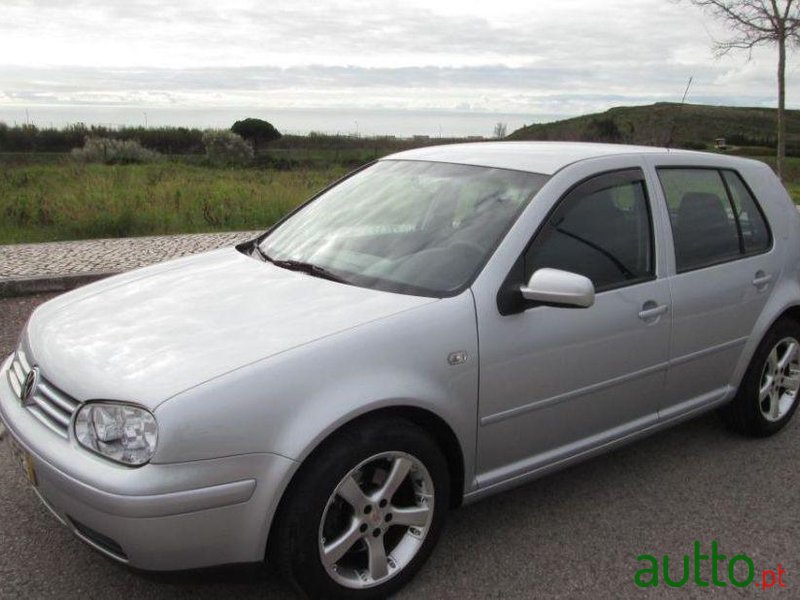 2001' Volkswagen Golf 1.9 Tdi 25 Anos photo #2