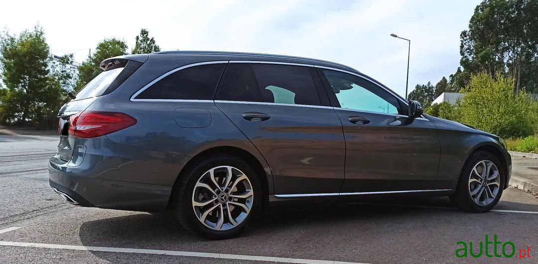 2018' Mercedes-Benz C-350 photo #2