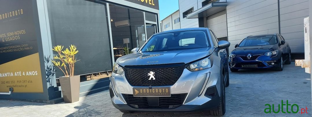 2020' Peugeot 2008 photo #1