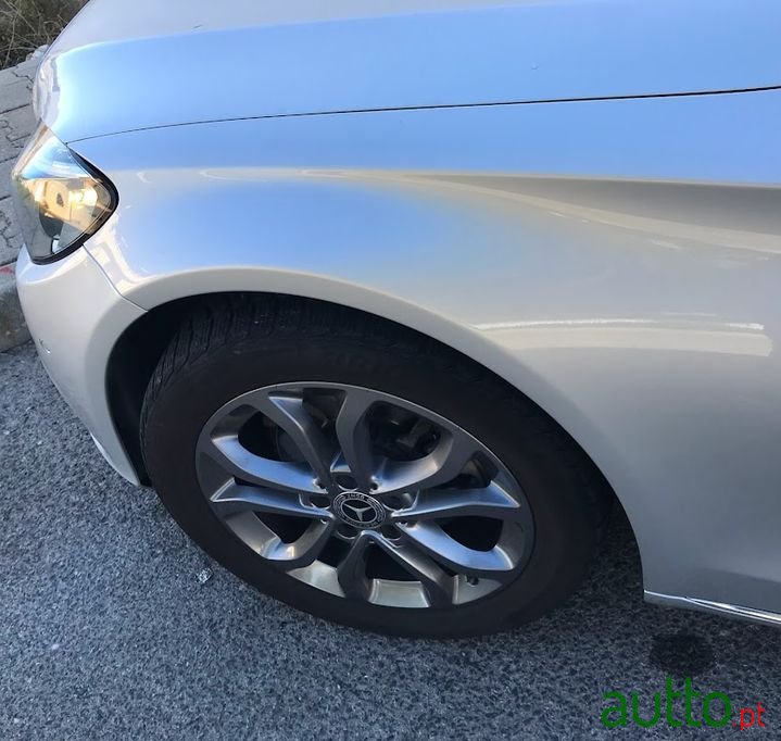 2017' Mercedes-Benz C-220 photo #4