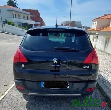 2013' Peugeot 3008 2.0 Hdi Hybrid4 90G photo #4