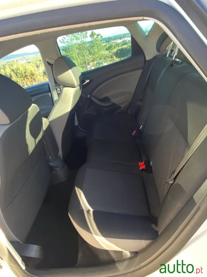 2016' SEAT Ibiza photo #6